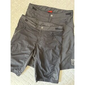 Troy Lee Designs Skyline Cycling Shorts Mens 36 Gray Lot 2 MTB Trail Bike XC